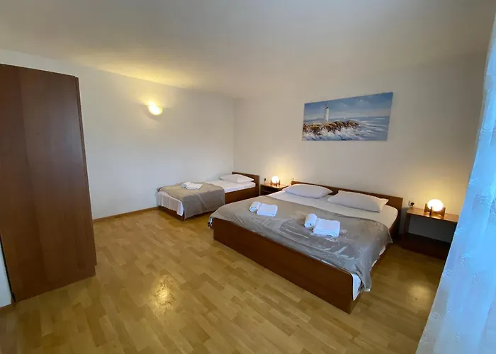 Lägenhet Maticic Šilo